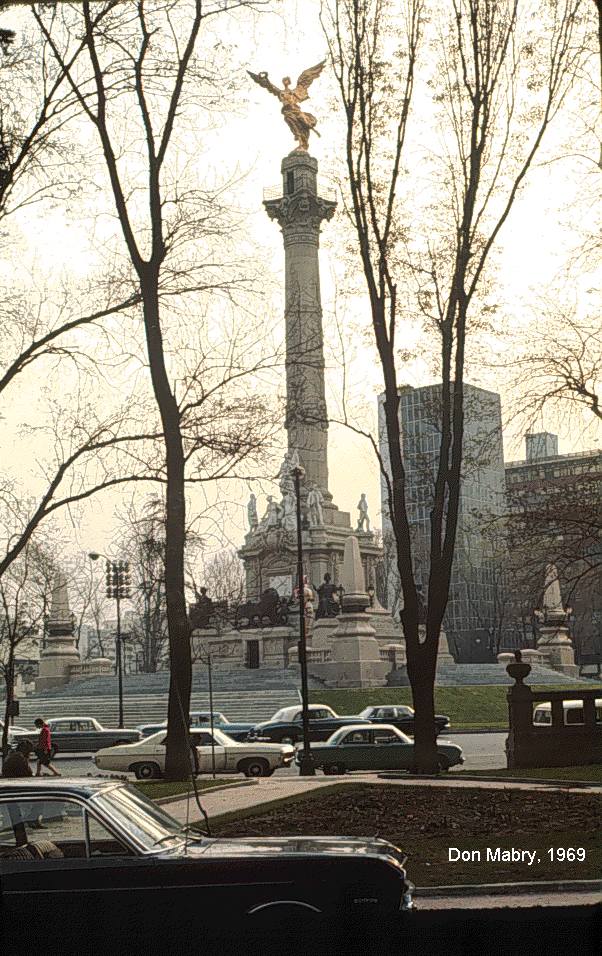 009.gif (323181 bytes)