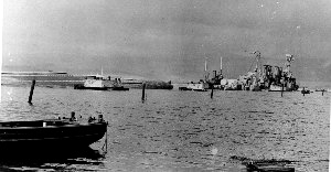 /ww2/peal_harbor3.jpg (15365 bytes)